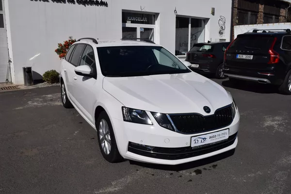 Škoda Octavia 2.0TDI 110kw AMBITION NAVI APP - foto 5