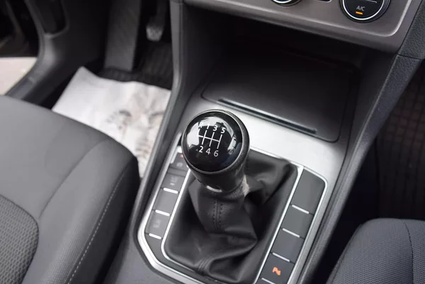 Volkswagen Golf Sportsvan 1.4TSI 92kw CLBMT TAŽNÉ NAVI - foto 34