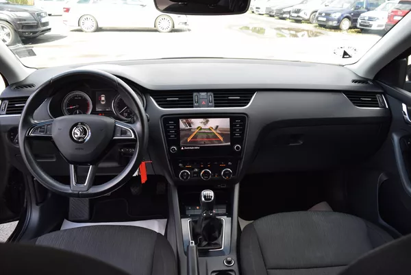 Škoda Octavia 1.5TSI 110kw AMBITION KAM TAŽ - foto 16