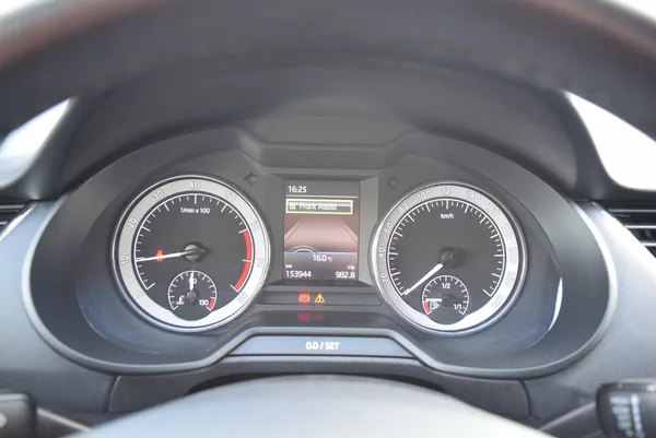 Škoda Octavia 1.5TSI 110kw AMBITION KAM TAŽ - foto 30