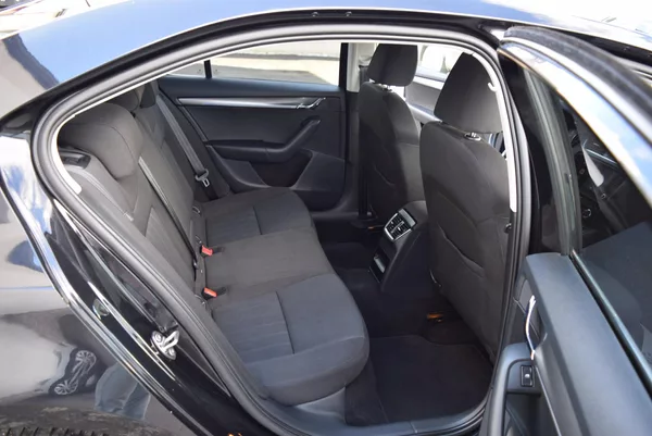 Škoda Octavia 1.5TSI 110kw AMBITION KAM TAŽ - foto 39
