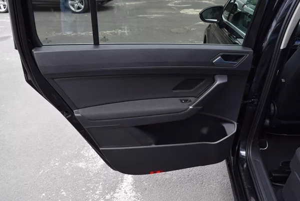 Volkswagen Touran 1.4TSI 110kw CLBMT 7MÍST TAŽNÉ - foto 12