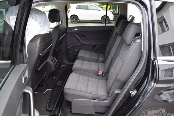 Volkswagen Touran 1.4TSI 110kw CLBMT 7MÍST TAŽNÉ - foto 13