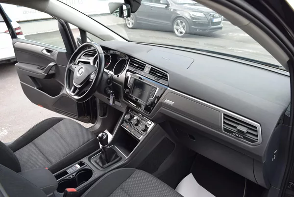 Volkswagen Touran 1.4TSI 110kw CLBMT 7MÍST TAŽNÉ - foto 33