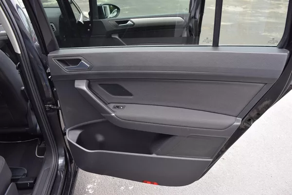 Volkswagen Touran 1.4TSI 110kw CLBMT 7MÍST TAŽNÉ - foto 41