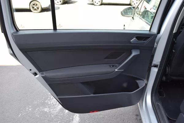Volkswagen Touran 1.5TSI 110kw CLBMT 7MÍST TAŽNÉ - foto 13
