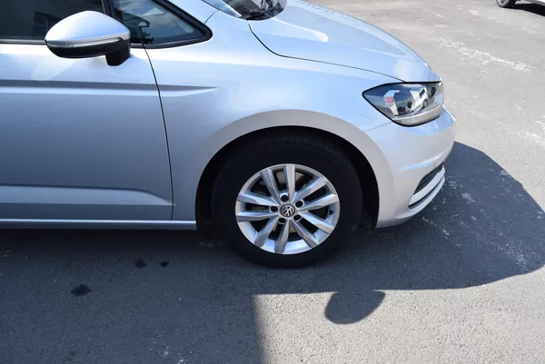 Volkswagen Touran 1.5TSI 110kw CLBMT 7MÍST TAŽNÉ - foto 5