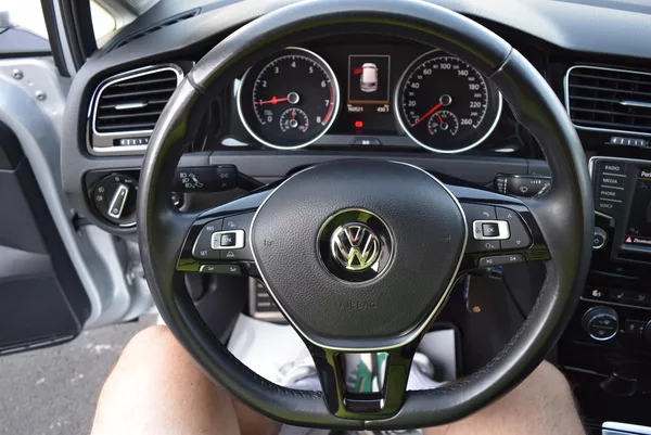 Volkswagen Golf 1.4TSI 92kw CLBMT WEBAS TAŽNÉ - foto 29