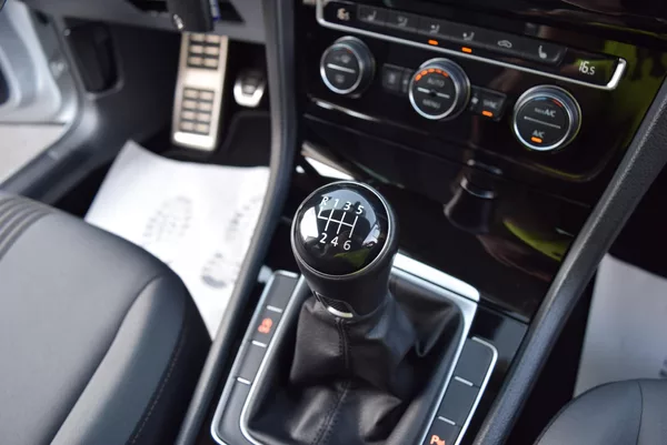 Volkswagen Golf 1.4TSI 92kw CLBMT WEBAS TAŽNÉ - foto 35