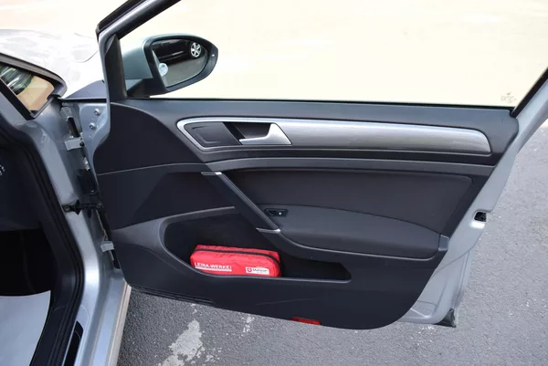 Volkswagen Golf 1.4TSI 92kw CLBMT WEBAS TAŽNÉ - foto 36