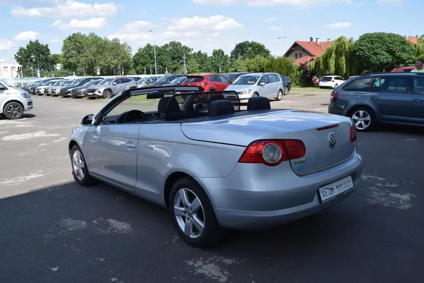 Volkswagen EOS 1.6FSI 85kw TAŽNÉ NOVÉ ROZVODY - foto 12