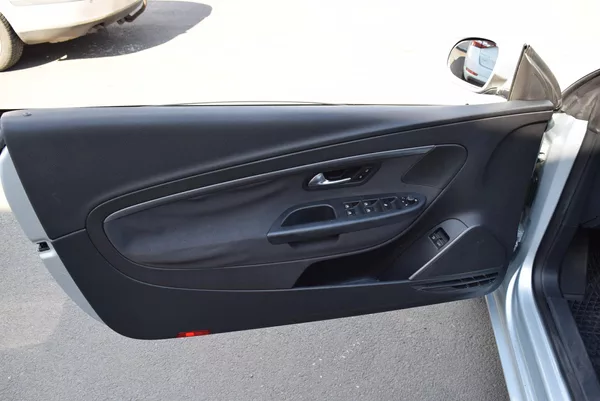 Volkswagen EOS 1.6FSI 85kw TAŽNÉ NOVÉ ROZVODY - foto 14