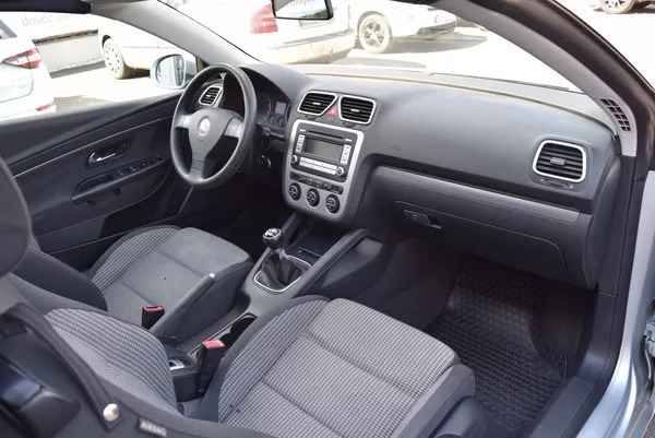 Volkswagen EOS 1.6FSI 85kw TAŽNÉ NOVÉ ROZVODY - foto 29
