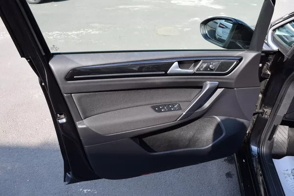 Volkswagen Golf Sportsvan 1.4TSI 92kw HGLBMT TAŽ KAM APP - foto 17
