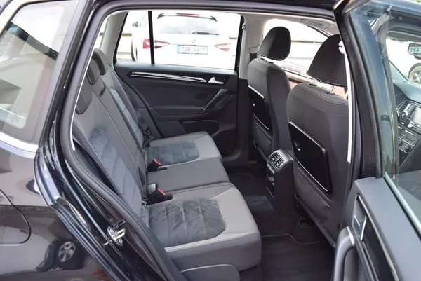 Volkswagen Golf Sportsvan 1.4TSI 92kw HGLBMT TAŽ KAM APP - foto 34