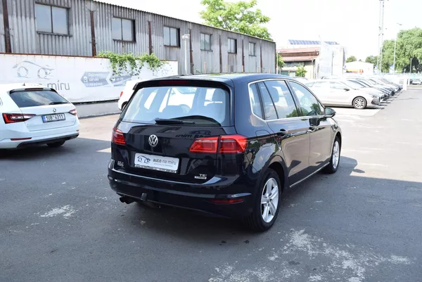Volkswagen Golf Sportsvan 1.4TSI 92kw HGLBMT TAŽ KAM APP - foto 7