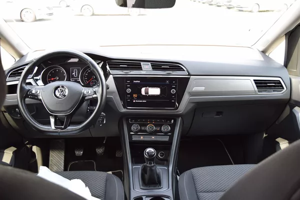 Volkswagen Touran 1.4TSI 110kw CLBMT 7MÍST TAŽNÉ - foto 19