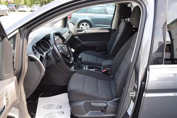 Volkswagen Touran 1.4TSI 110kw CLBMT 7MÍST TAŽNÉ - foto 21