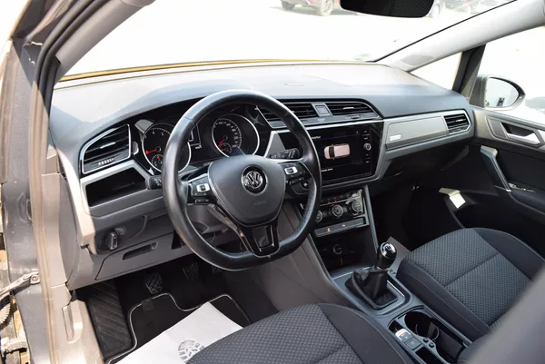 Volkswagen Touran 1.4TSI 110kw CLBMT 7MÍST TAŽNÉ - foto 23