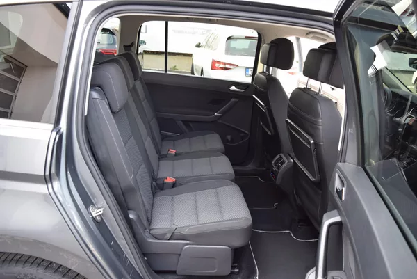 Volkswagen Touran 1.4TSI 110kw CLBMT 7MÍST TAŽNÉ - foto 38