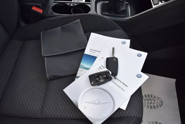 Volkswagen Touran 1.4TSI 110kw CLBMT 7MÍST TAŽNÉ - foto 41