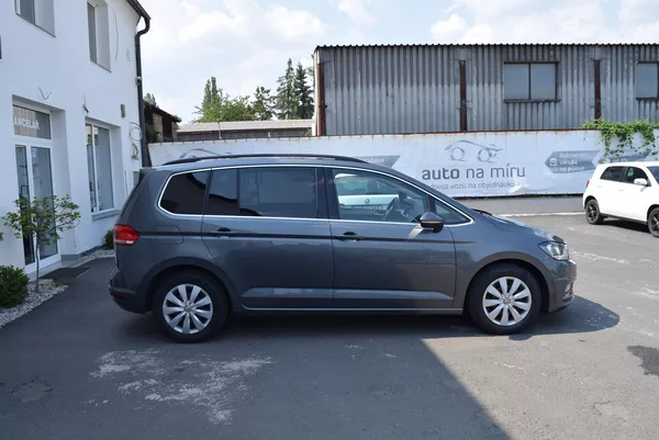 Volkswagen Touran 1.4TSI 110kw CLBMT 7MÍST TAŽNÉ - foto 6