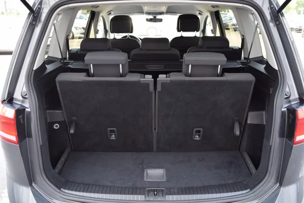 Volkswagen Touran 1.4TSI 110kw CLBMT 7MÍST TAŽNÉ - foto 9