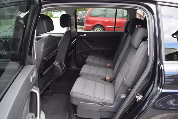 Volkswagen Touran 1.4TSI 110kw CLBMT TAŽ NAV APP - foto 13