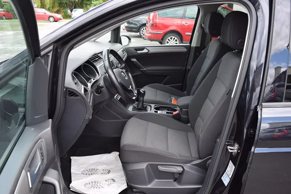 Volkswagen Touran 1.4TSI 110kw CLBMT TAŽ NAV APP - foto 19