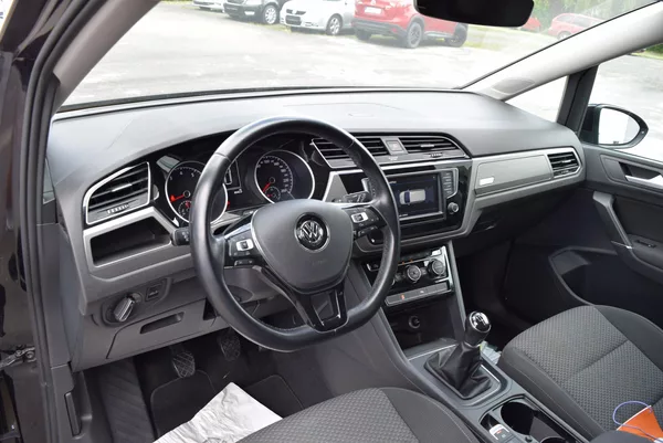 Volkswagen Touran 1.4TSI 110kw CLBMT TAŽ NAV APP - foto 21