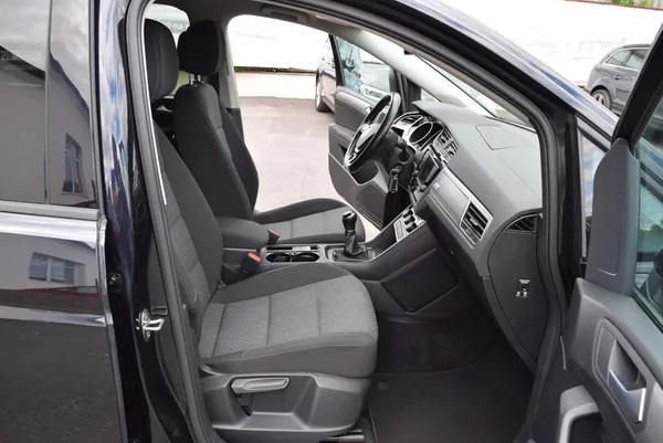 Volkswagen Touran 1.4TSI 110kw CLBMT TAŽ NAV APP - foto 31