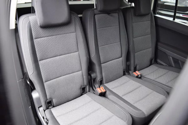 Volkswagen Touran 1.4TSI 110kw CLBMT TAŽ NAV APP - foto 39