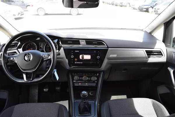 Volkswagen Touran 1.4TSI 110kw TAŽNÉ 7MÍST WEBAS - foto 17