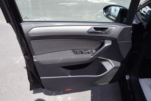 Volkswagen Touran 1.4TSI 110kw TAŽNÉ 7MÍST WEBAS - foto 18