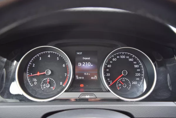 Volkswagen Golf Variant 1.5TSI 110kw HLBMT TAŽ LED KAM - foto 32