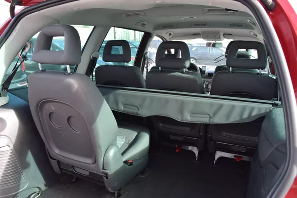 Volkswagen Sharan 1.9TDI 85kw 4x4 6MÍST TAŽNÉ - foto 10