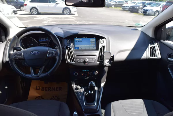 Ford Focus 2.0TDCI 110kw TITANIUM - foto 18