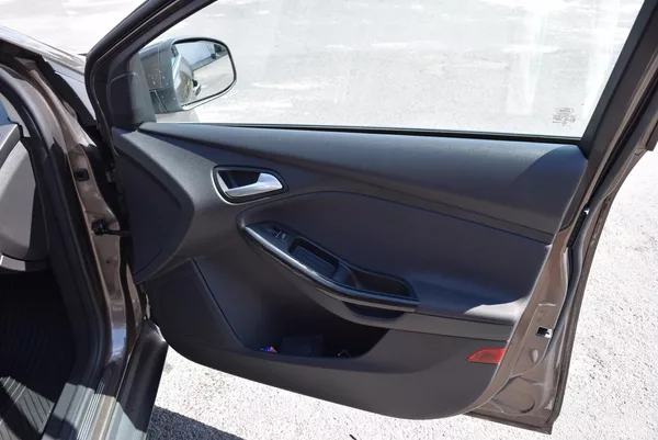 Ford Focus 2.0TDCI 110kw TITANIUM - foto 37