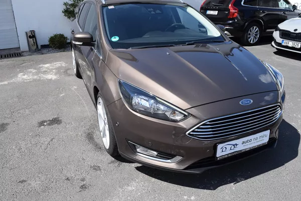 Ford Focus 2.0TDCI 110kw TITANIUM - foto 4