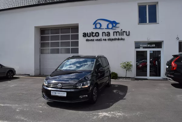 Volkswagen Touran 1.4TSI 110kw 7MÍST CLBMT NAVI