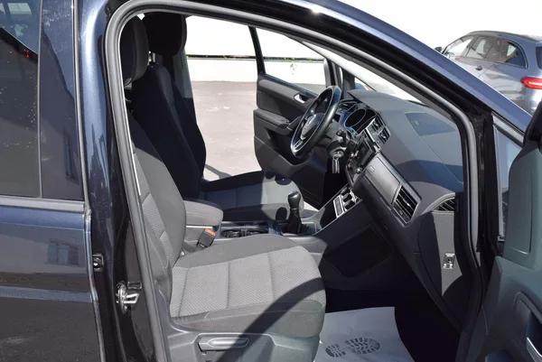 Volkswagen Touran 2.0TDI 110kw 7MÍST CLBMT OPS - foto 31