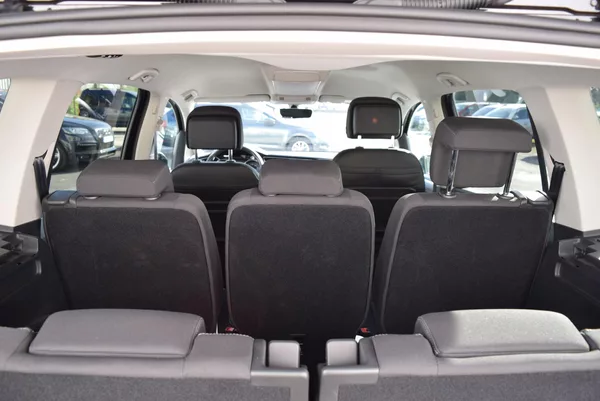 Volkswagen Touran 1.4TSI 110kw CLBMT 7MÍST LED - foto 10