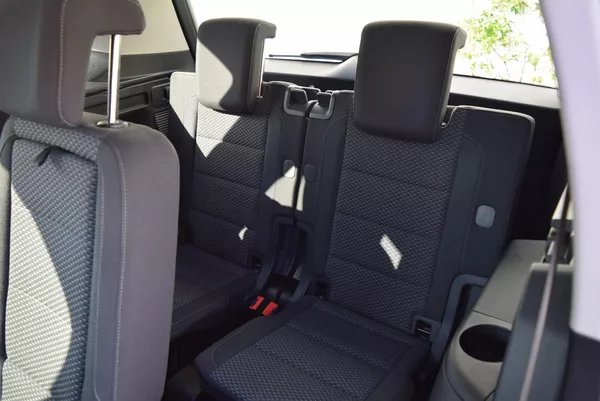 Volkswagen Touran 1.4TSI 110kw CLBMT 7MÍST LED - foto 17