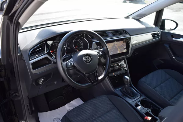 Volkswagen Touran 1.4TSI 110kw CLBMT 7MÍST LED - foto 24