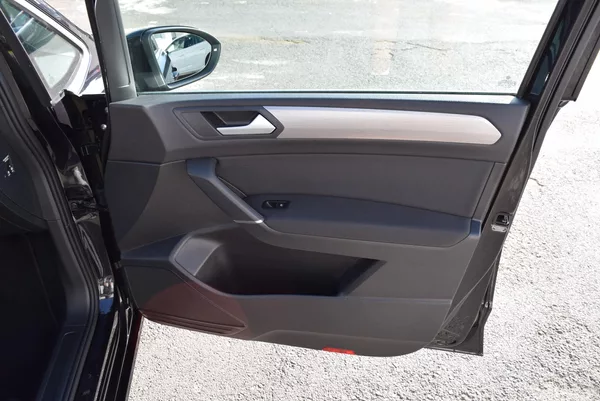 Volkswagen Touran 1.4TSI 110kw CLBMT 7MÍST LED - foto 43