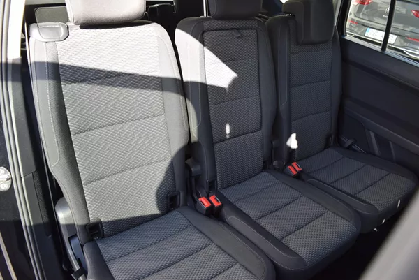 Volkswagen Touran 1.4TSI 110kw CLBMT 7MÍST LED - foto 46