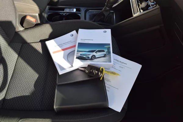 Volkswagen Touran 1.4TSI 110kw CLBMT 7MÍST LED - foto 48