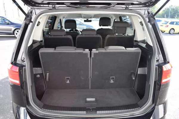 Volkswagen Touran 1.4TSI 110kw CLBMT 7MÍST LED - foto 9