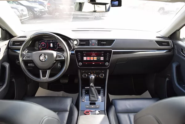 Škoda Superb 2.0TDI 110kw 4x4 L&K DSG TAŽNÉ - foto 19
