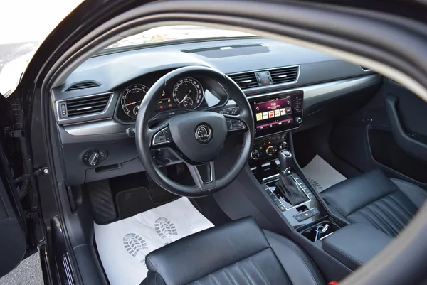 Škoda Superb 1.5TSI 110kw DSG STYLE PLUS - foto 23